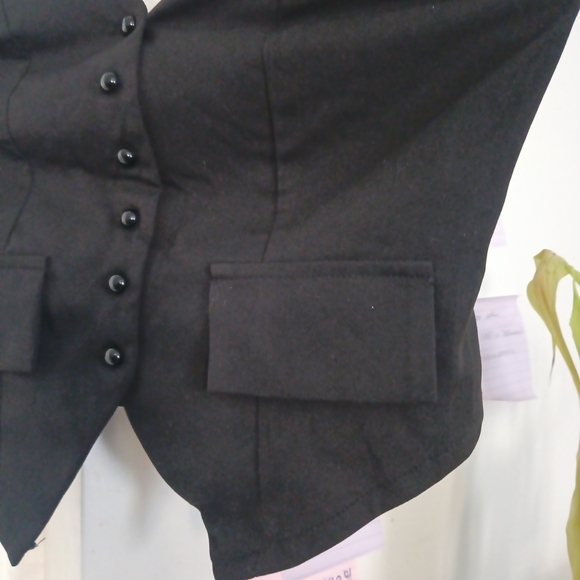 Black Strapless Buttoned Top - Picture 4 of 7